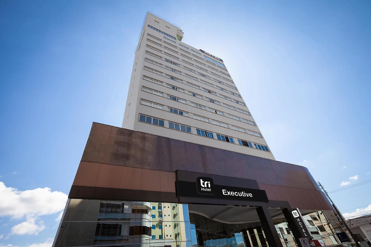 Tri Hotel Executive Brusque Exterior photo